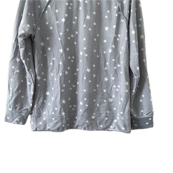 Caslon Lavender Gray with Stars Cozy Print Top Size Large - Picture 8 of 9